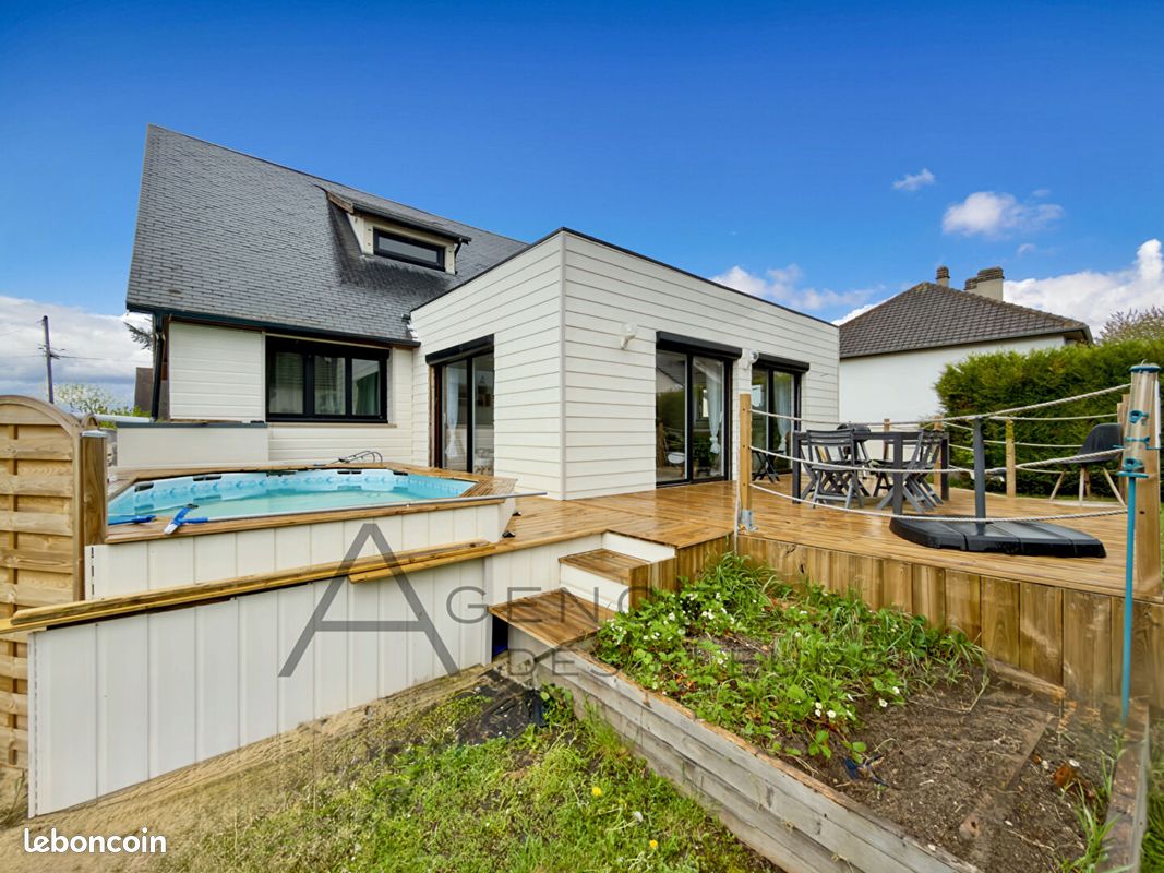 Maison 5 pièces 130 m² · à Saint-Pierre-lès-Elbeuf · 130 m² · 239 000 €