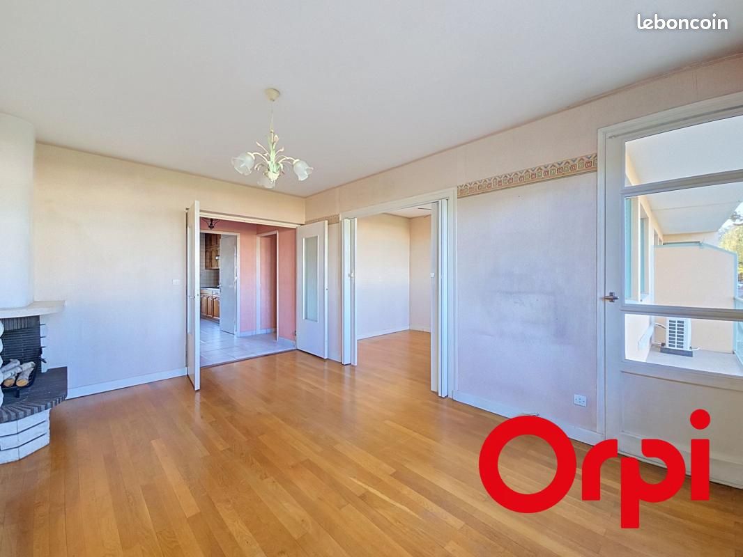 Appartement 3 pièces 74 m² · à Bourgoin-Jallieu · 74 m² · 149 000 €