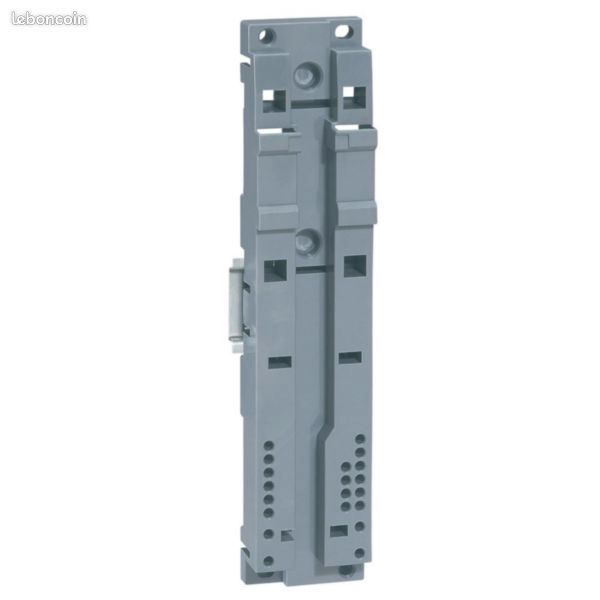 Embase de fixation pour solidariser un disjoncteur moteur MPX³32 et un contacteur CTX Legrand 417460 (image 2)