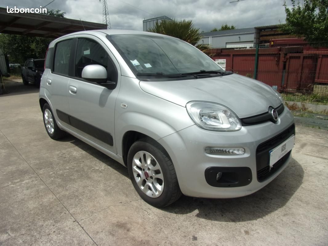 Fiat Panda SERIE 2 1.2 69 ch Lounge (image 3)