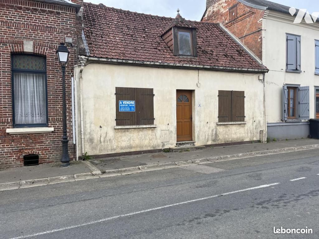 Maison 4 pièces 168 m² · à Hornoy-le-Bourg · 168 m² · 65 000 €
