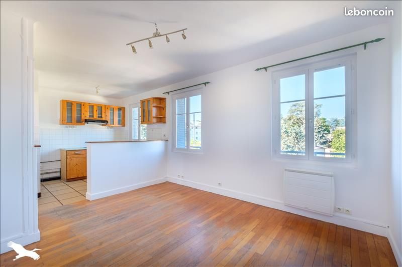 Appartement 4 pièces 69 m² · à Tassin-la-Demi-Lune · 69 m² · 890 €/mois