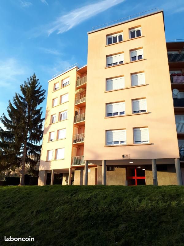 Appartement 4 pièces 75 m² · à La Côte-Saint-André · 75 m² · 533 €/mois
