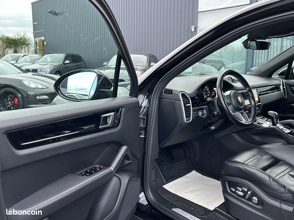 PORSCHE CAYENNE 3.0 V6 E-HYBRID 462ch TIPTRONIC (image 6)