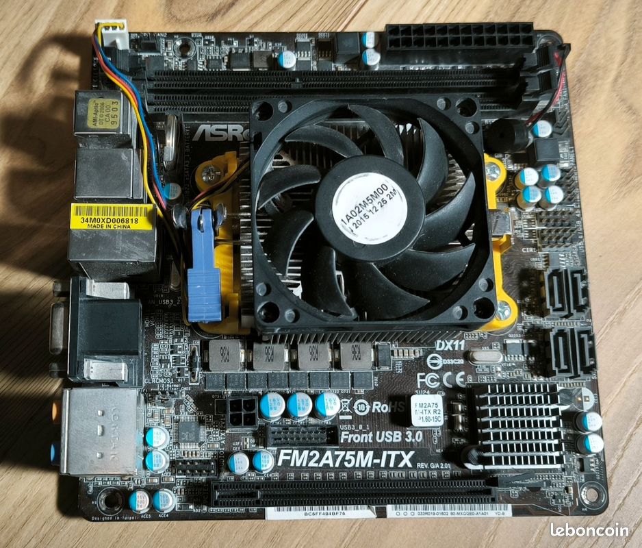 CARTE MÈRE MB- V75M AMD K6-500 BIOS U26