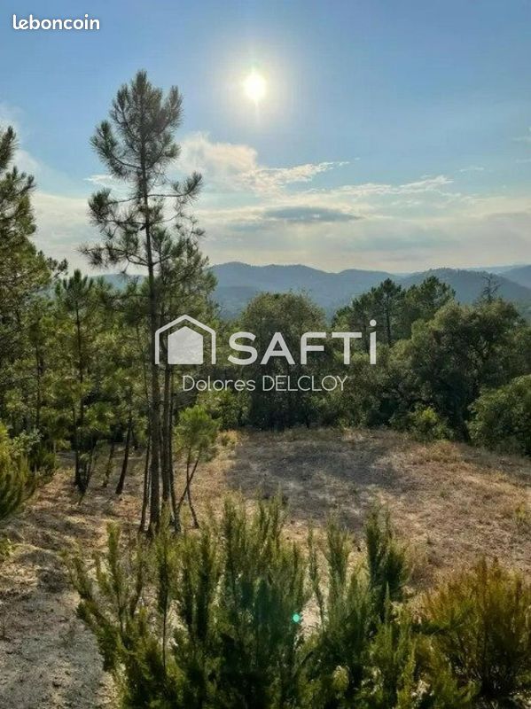 Terrain 10387 m² · à Sainte-Maxime · 10 387 m² · 445 000 €