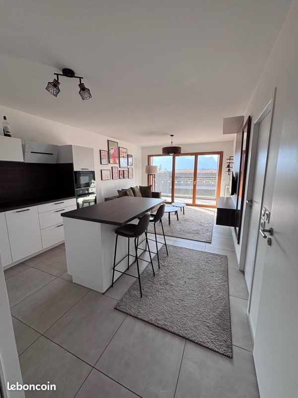 Appartement 2 pièces 45 m² · à Bassens · 44,7 m² · 980 €
