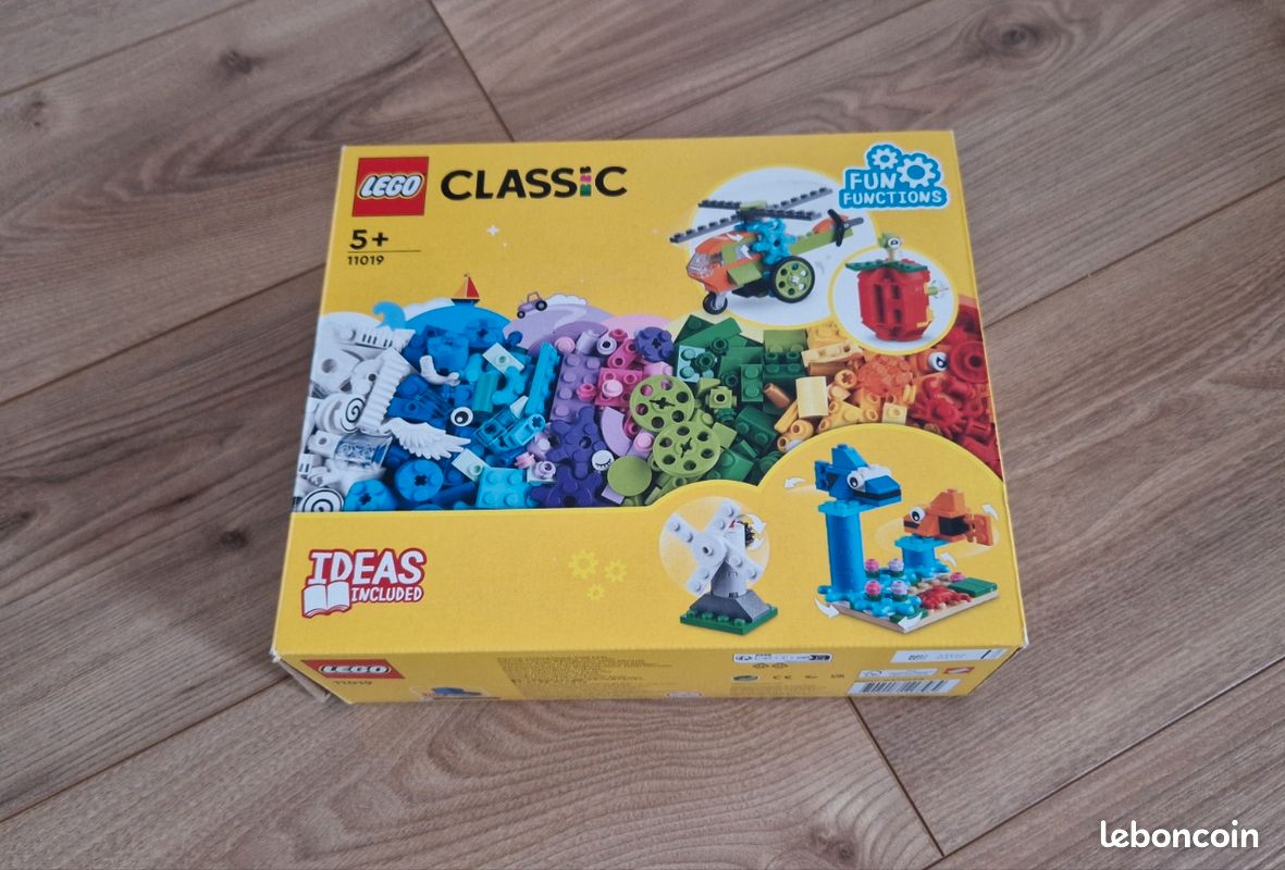 Lego 11019 (image 1)