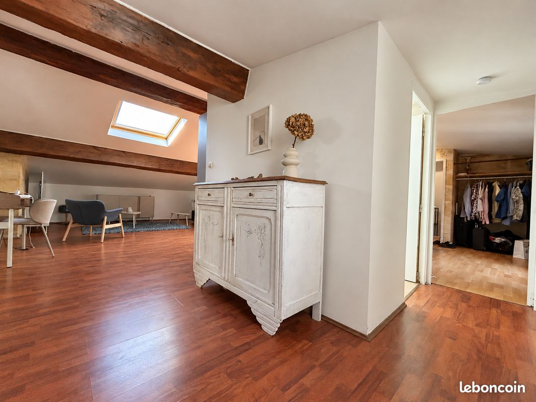 Appartement 2 pièces 57 m² · à Bordeaux · 57 m² · 1 100 €/mois