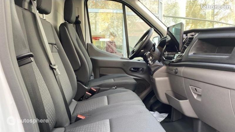 Ford Transit 2t Véhicule utilitaire ou Société T350 L2H2 2.0 EcoBlue 130ch Trend (image 26)