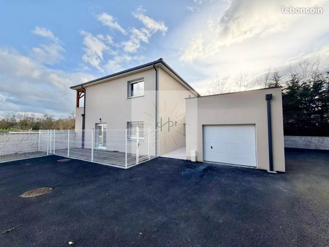 Maison 4 pièces 118 m² · à Davézieux · 118 m² · 280 000 €