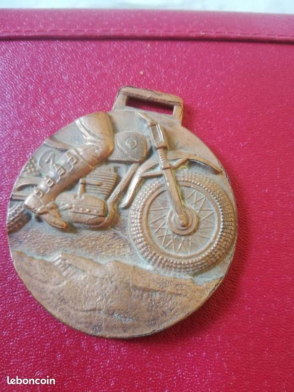 Médaille ancienne Moto Club Andorra – Motocross (image 1)