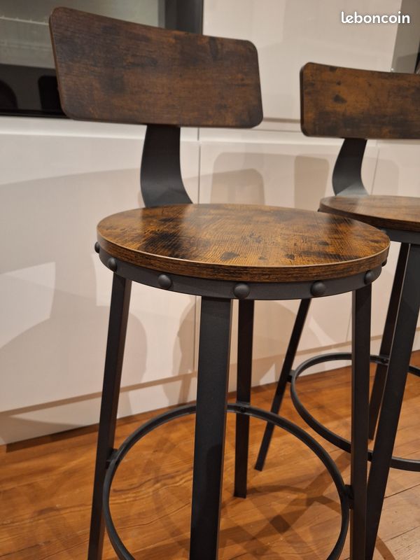 Chaises hautes (image 2)
