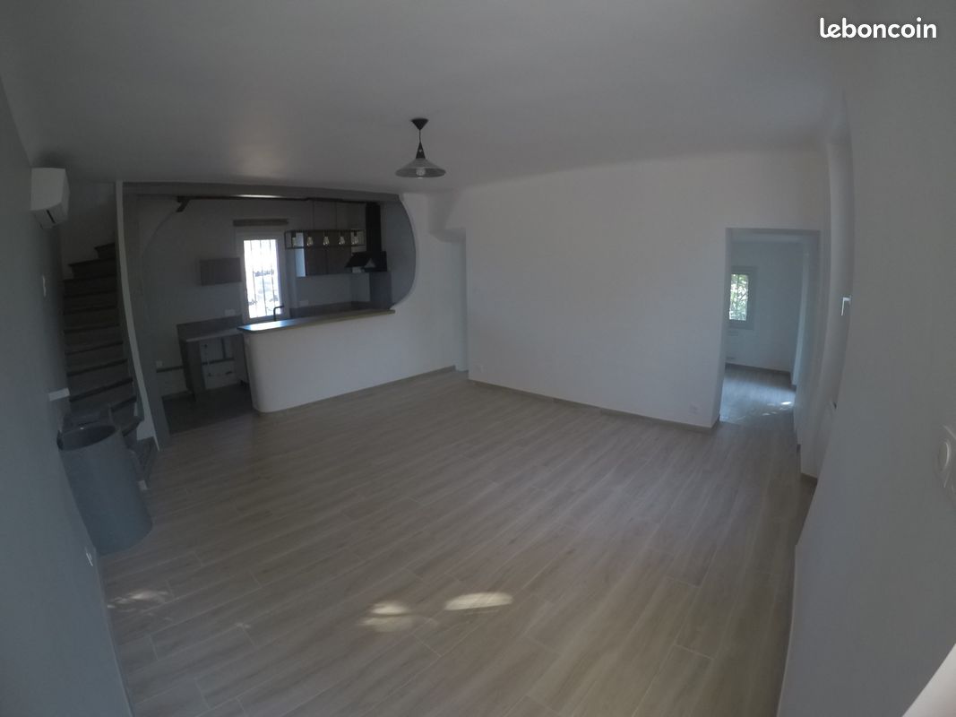 Maison 4 pièces 111 m² · à Garéoult · 111 m² · 1 350 €