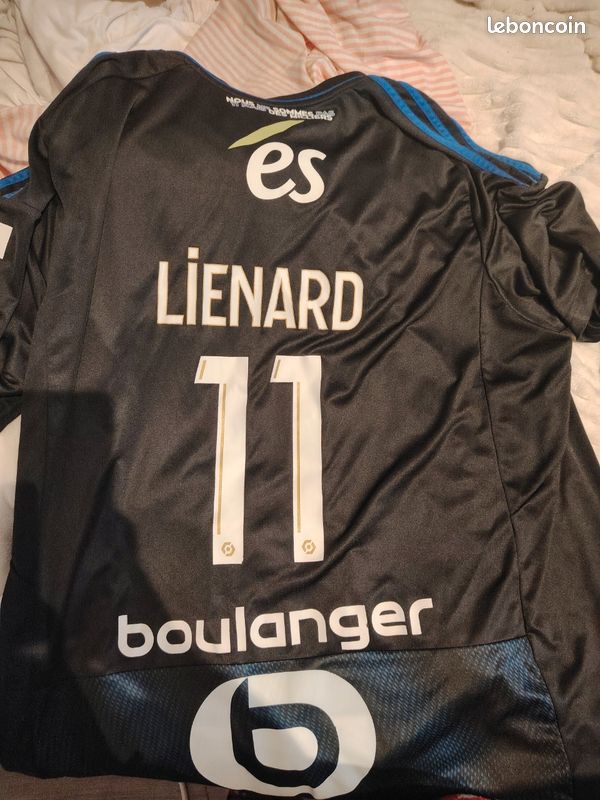 L'Alsace à l'honneur sur le nouveau maillot third du RC Strasbourg – Dégaine