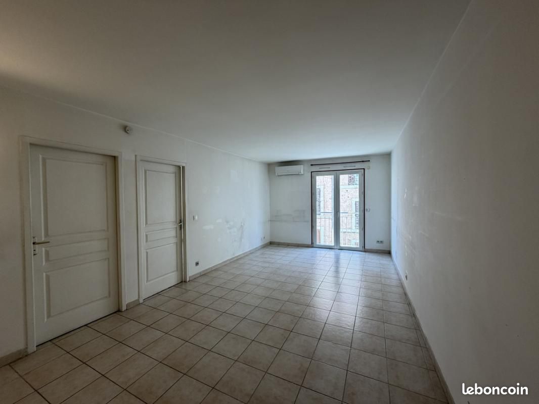 Appartement 2 pièces 48 m² · à Toulon · 48 m² · 780 €