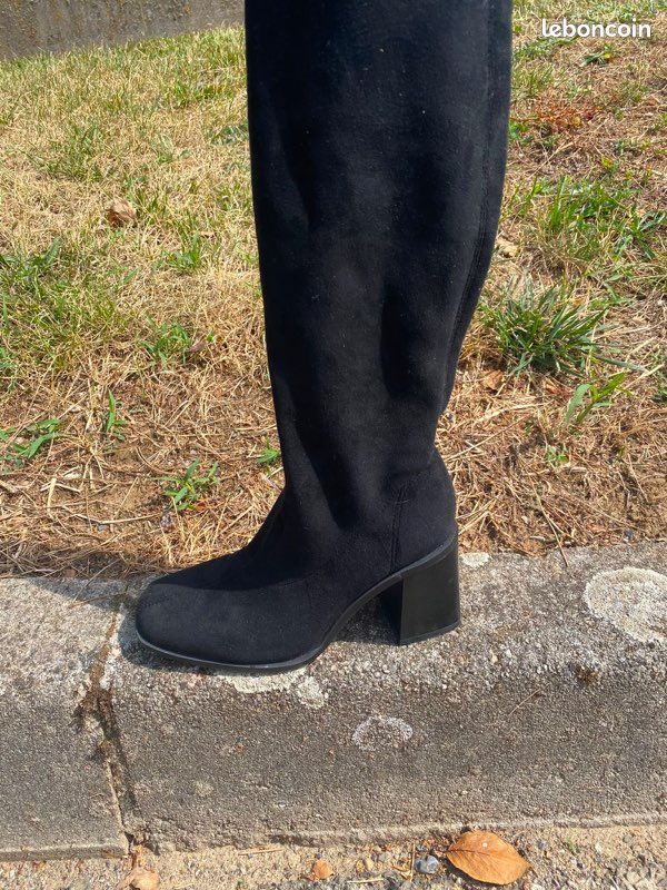 Bottes noires (image 2)