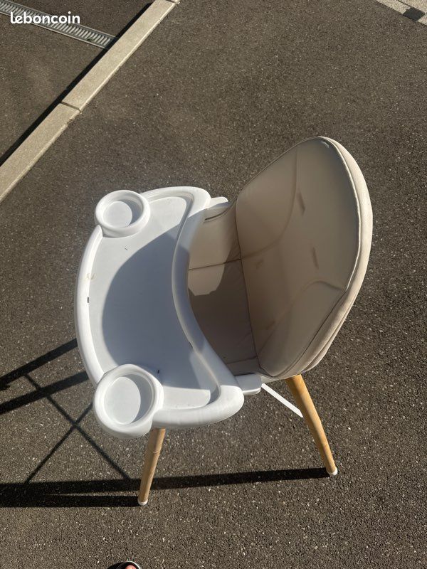 Chaise haute bébé (image 2)