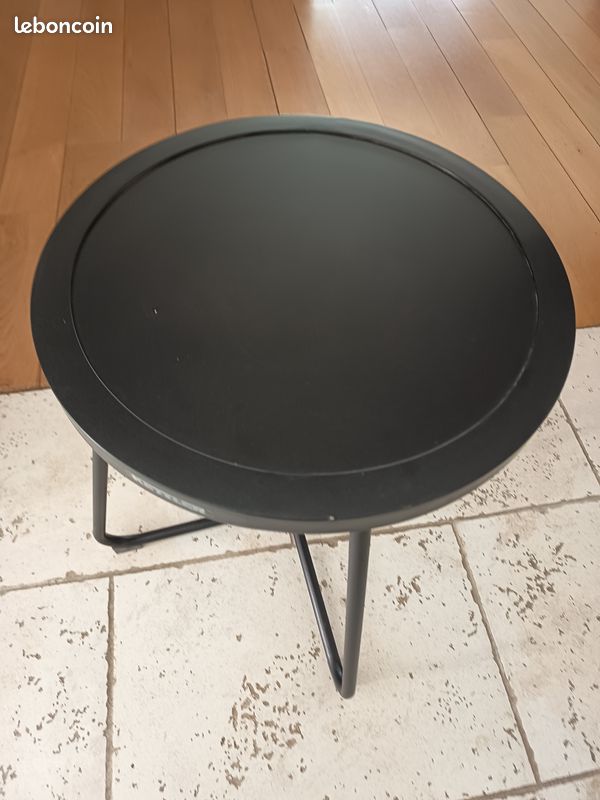 Table d'appoint extérieure (image 2)