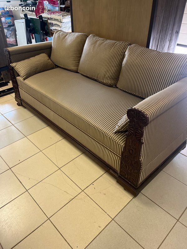 Banquette ancienne (image 1)