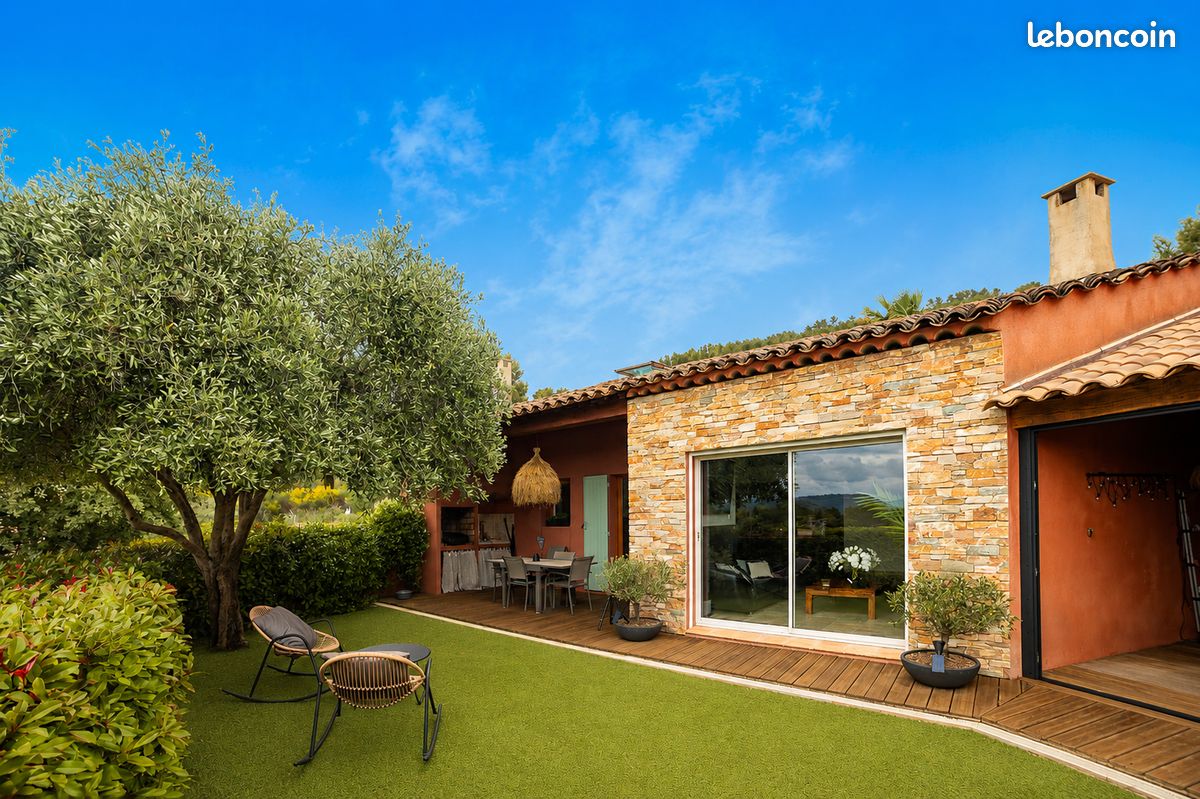 Maison 7 pièces 210 m² · à Taradeau · 210 m² · 549 000 €