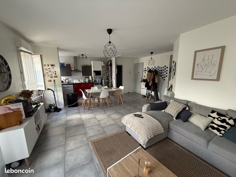 Parking 3 pièces 58 m² · à La Riche · 58 m² · 830 €/mois
