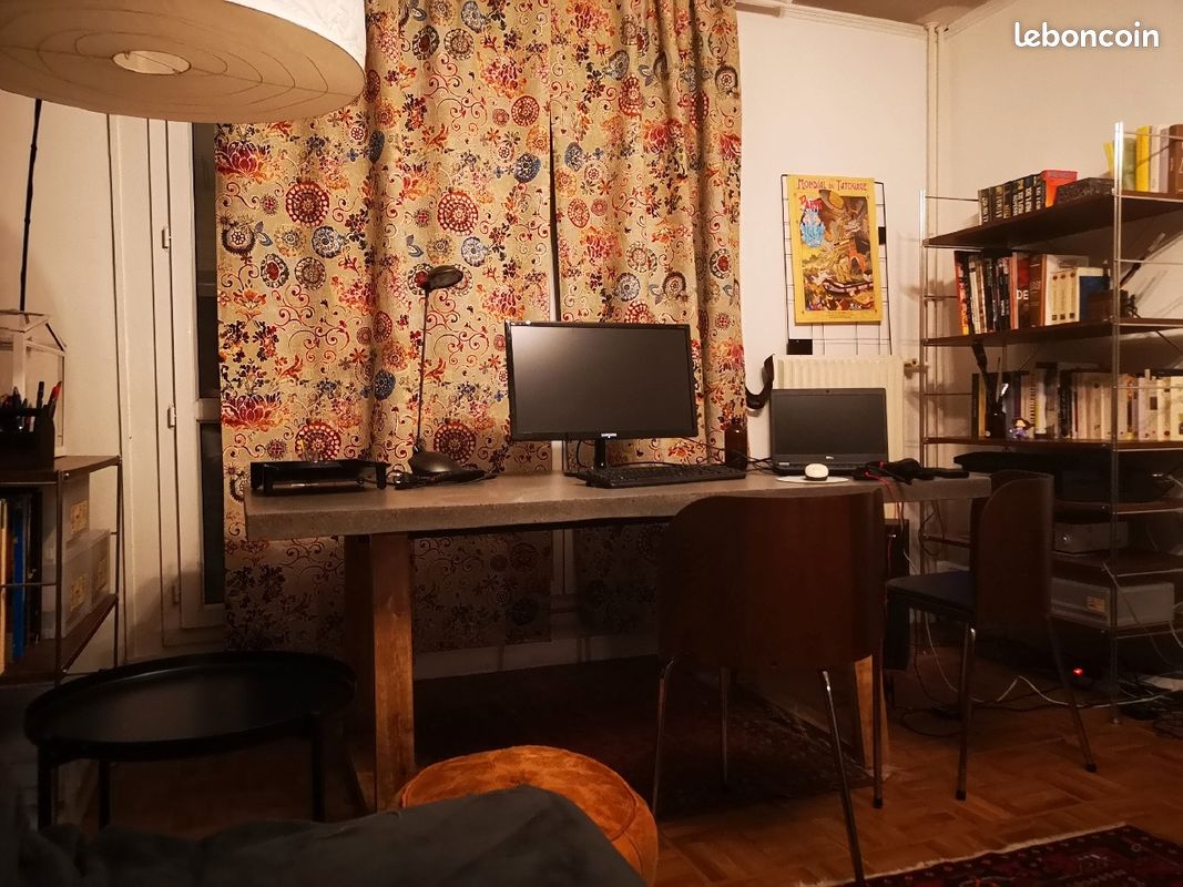 Table, bureau en lavastone (image 1)