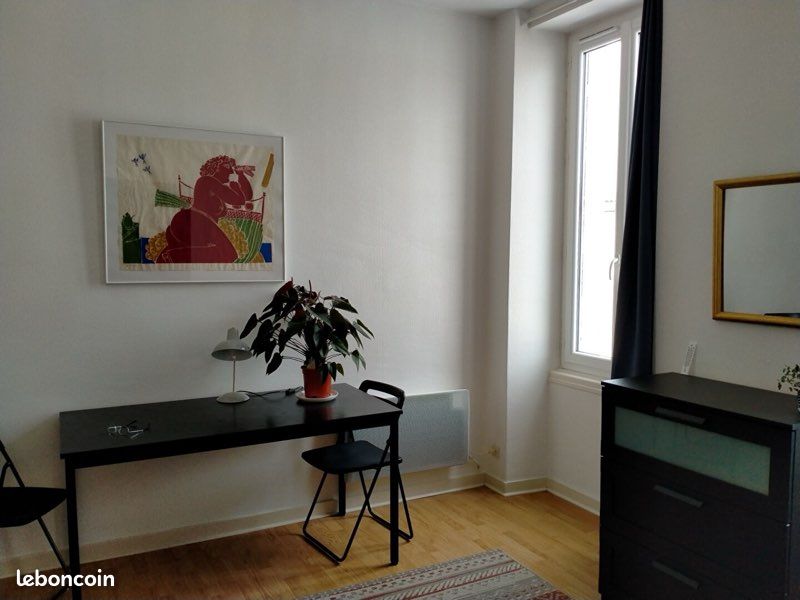 Appartement 2 pièces 28 m² · à Rochefort · 28 m² · 590 €