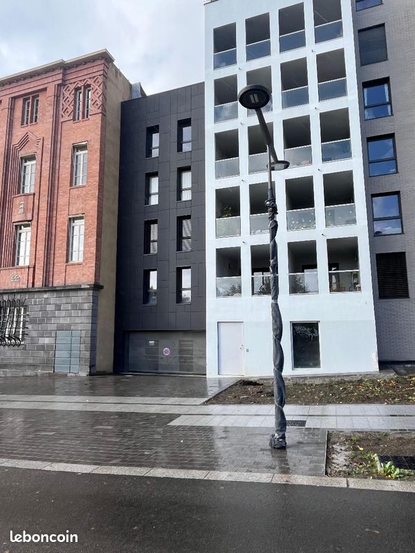 Parking 15 m² · à Clermont-Ferrand · 15 m² · 95 €
