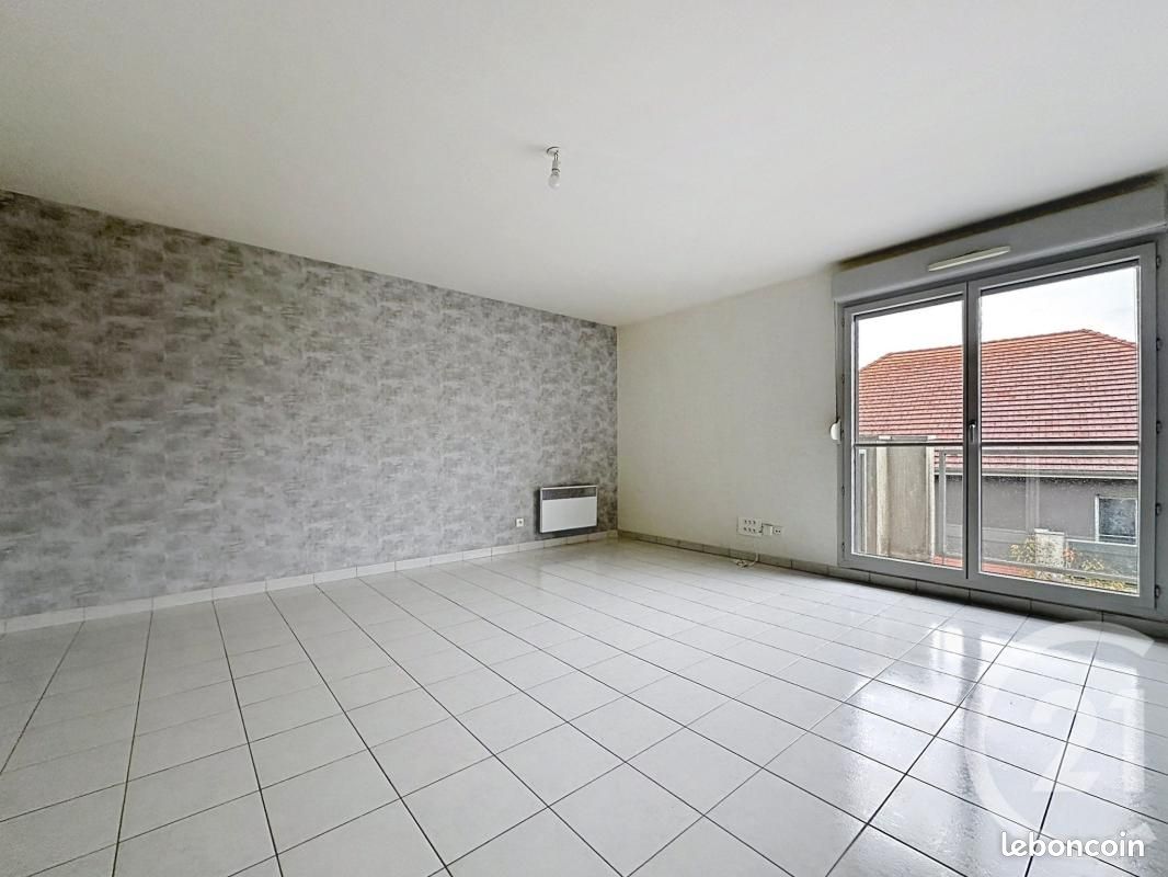 Appartement 3 pièces 65 m² · à Troyes · 65 m² · 120 000 €