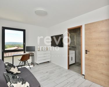 Maison 700 000 € - 159 m²