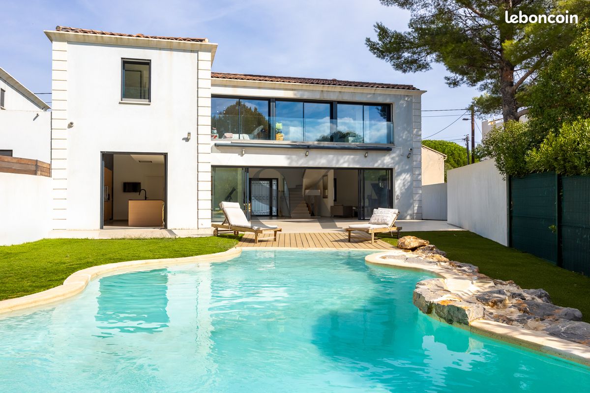 Maison 6 pièces 209 m² · à Marseille · 209 m² · 1 150 000 €