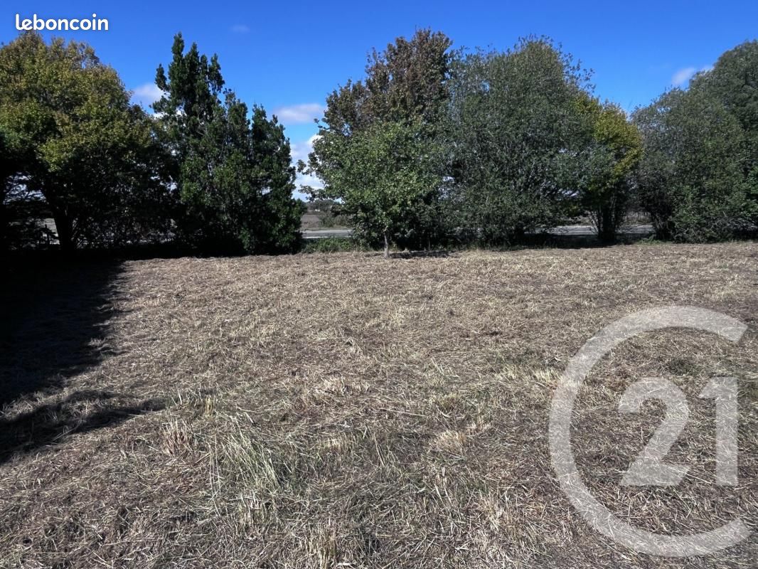Terrain 500 m² · au Fenouiller · 96 450 €
