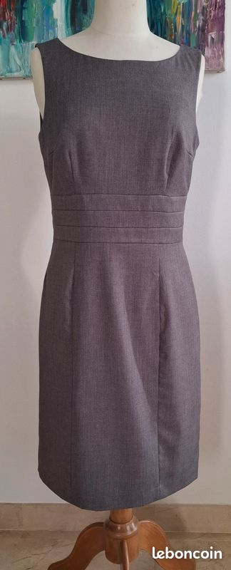 Superbe robe chasuble gris clair H&M taille 40 (image 1)