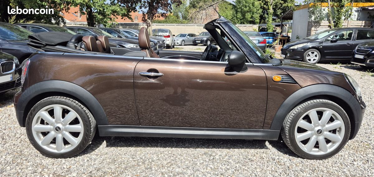 Tres belle mini cooper cabriolet 1.6 essence 98 ch R57 cuir 2010 seulement 125 000 km 8 990 (image 3)
