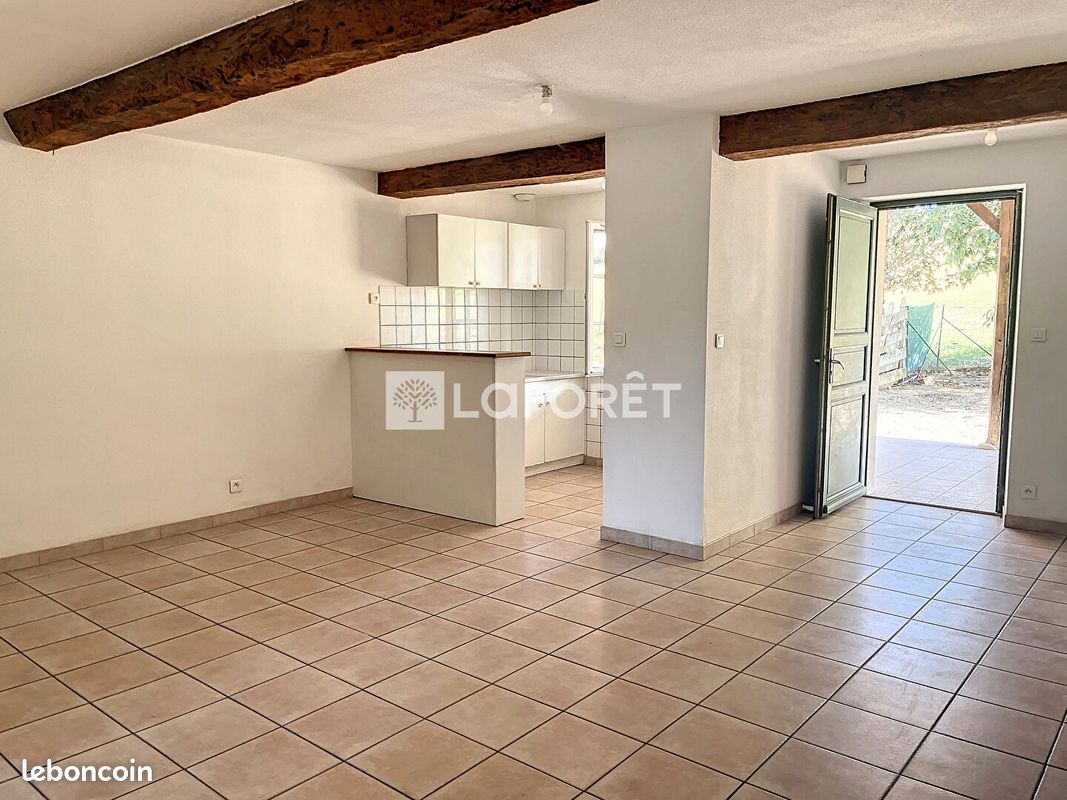 Maison 3 pièces 74 m² · à Larrazet · 74 m² · 650 €/mois