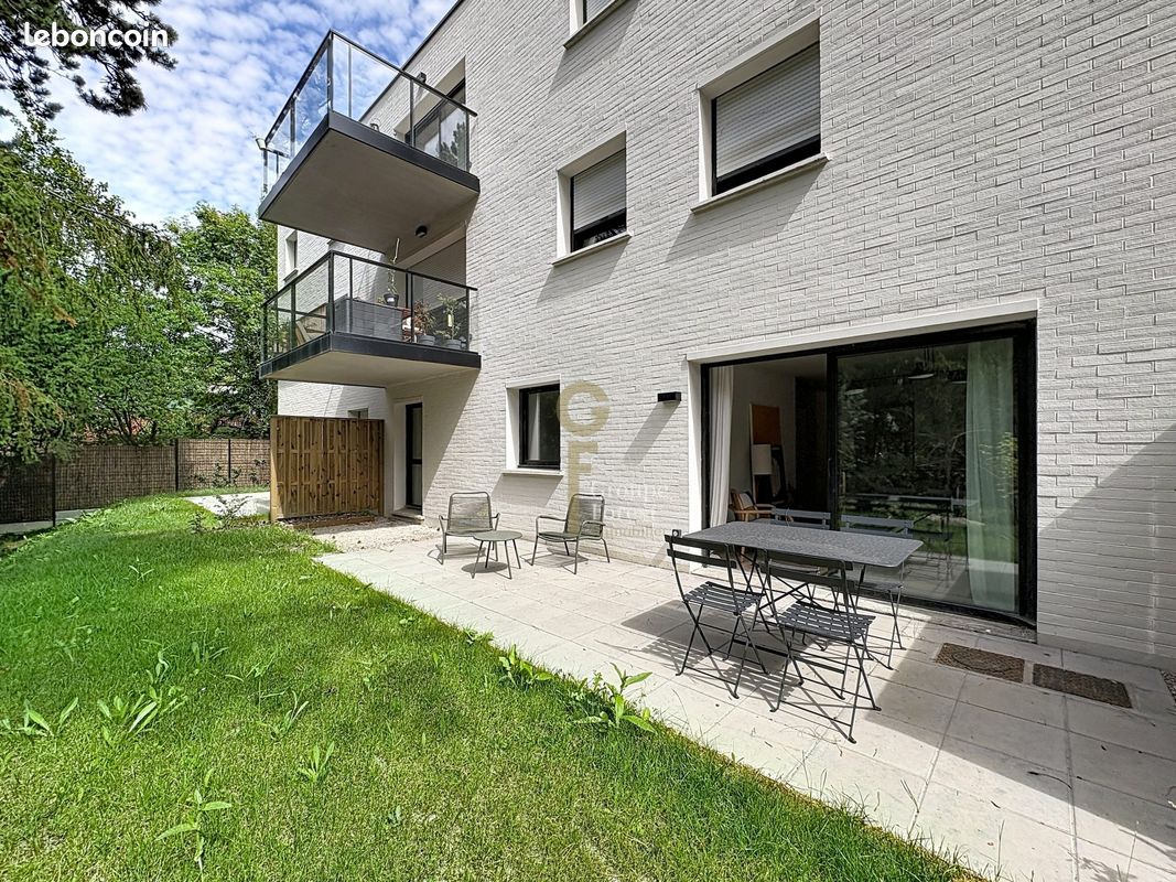 Appartement 3 pièces 67 m² · à Croix · 67 m² · 300 000 €