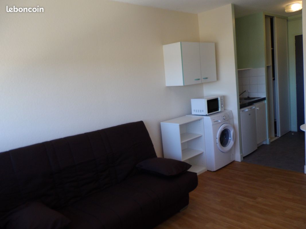 Appartement 1 pièce 20 m² · à Bourges · 20 m² · 370 €