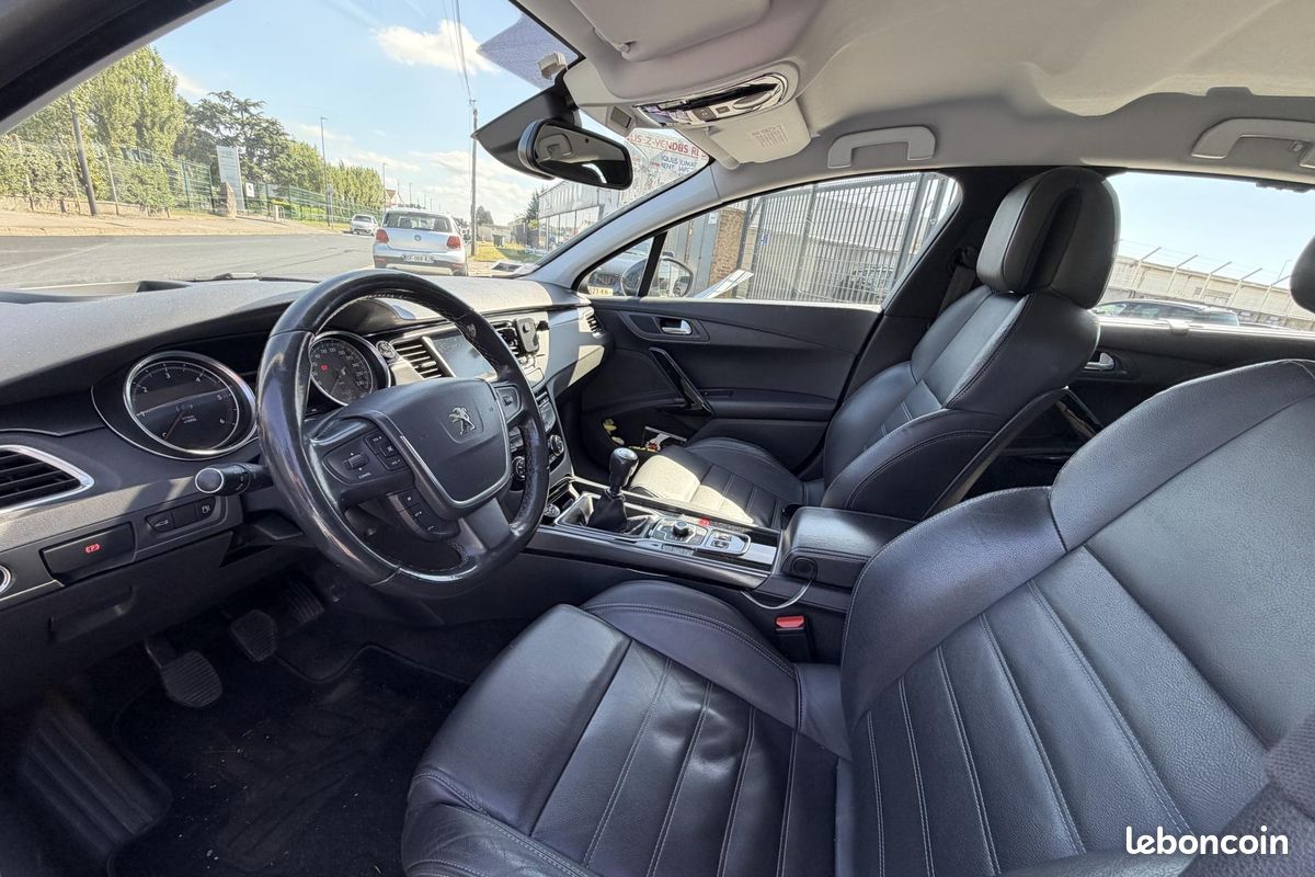 PEUGEOT 508 2.0 HDi 16V FAP - 163 - BVA BERLINE Allure PHASE 1 (image 11)