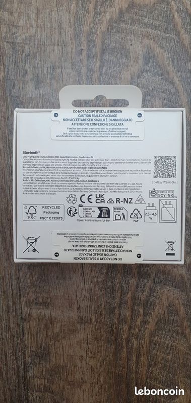 Écouteurs Samsung galaxy Buds3 neuf (image 2)