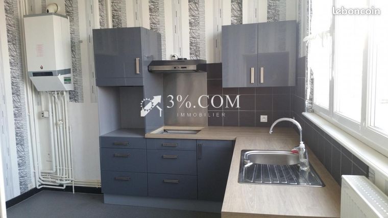 Immeuble 5 pièces 380 m²