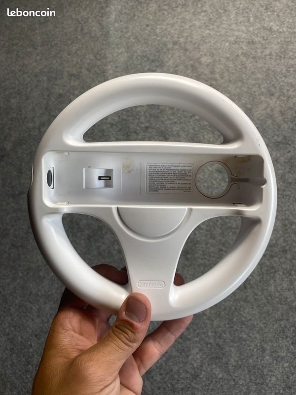 🎮 Volant Nintendo Wii Officiel – Mario Kart – Blanc – Bon État (image 2)