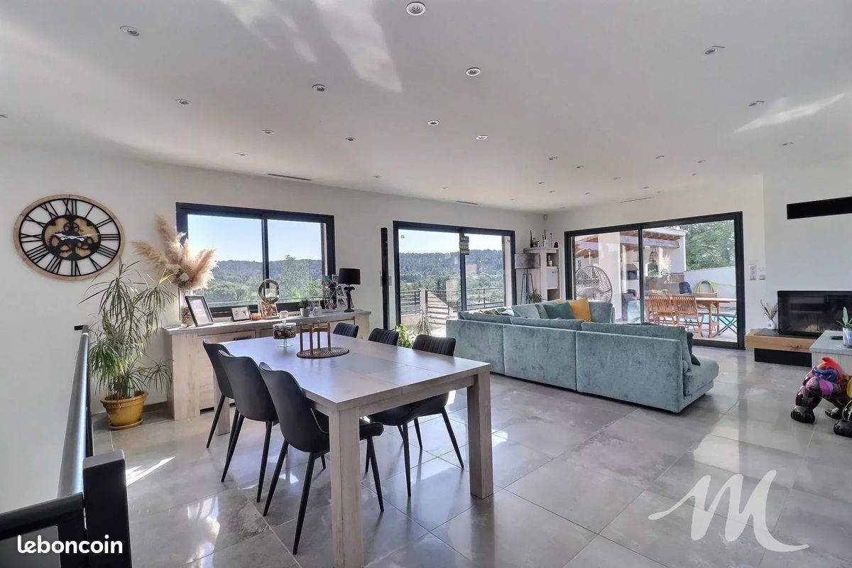 Maison 6 pièces 221 m² · à Barjols · 221 m² · 799 000 €