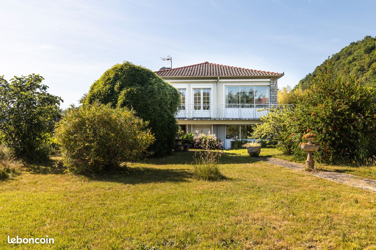 Maison 6 pièces 160 m² · à Foix · 160 m² · 295 000 €