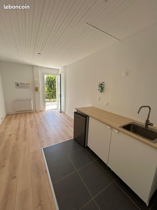 Appartement 1 pièce 24 m² · à La Roche-sur-Yon · 24,4 m² · 470 €