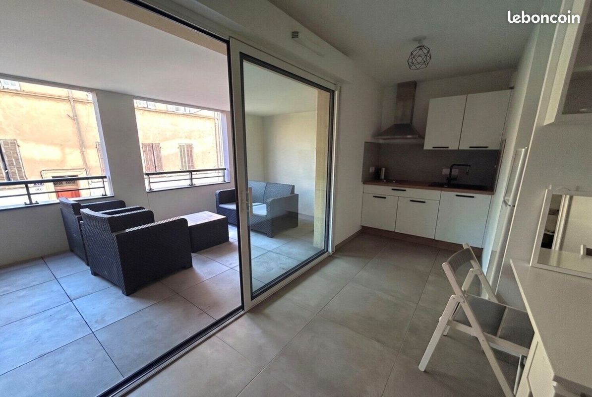 Appartement 1 pièce 29 m² · à Marseille · 29 m² · 800 €/mois