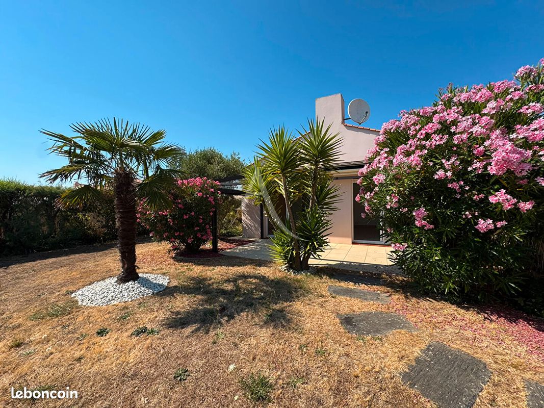 Maison 4 pièces 91 m² · à Le Fenouiller · 91 m² · 368 880 €