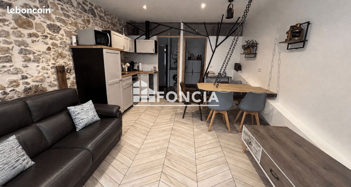 Appartement 1 pièce 30 m² · à Hyères · 30 m² · 660 €/mois