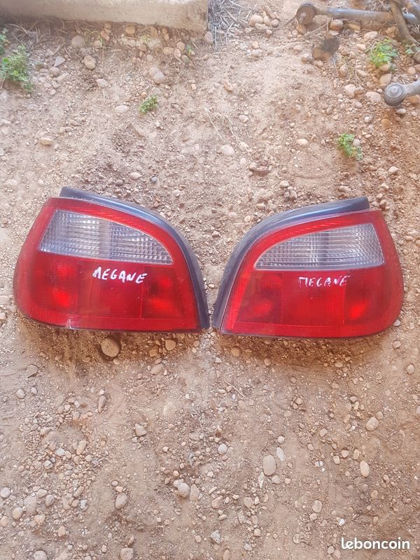 Feux Megane 1 phase 2 (image 1)