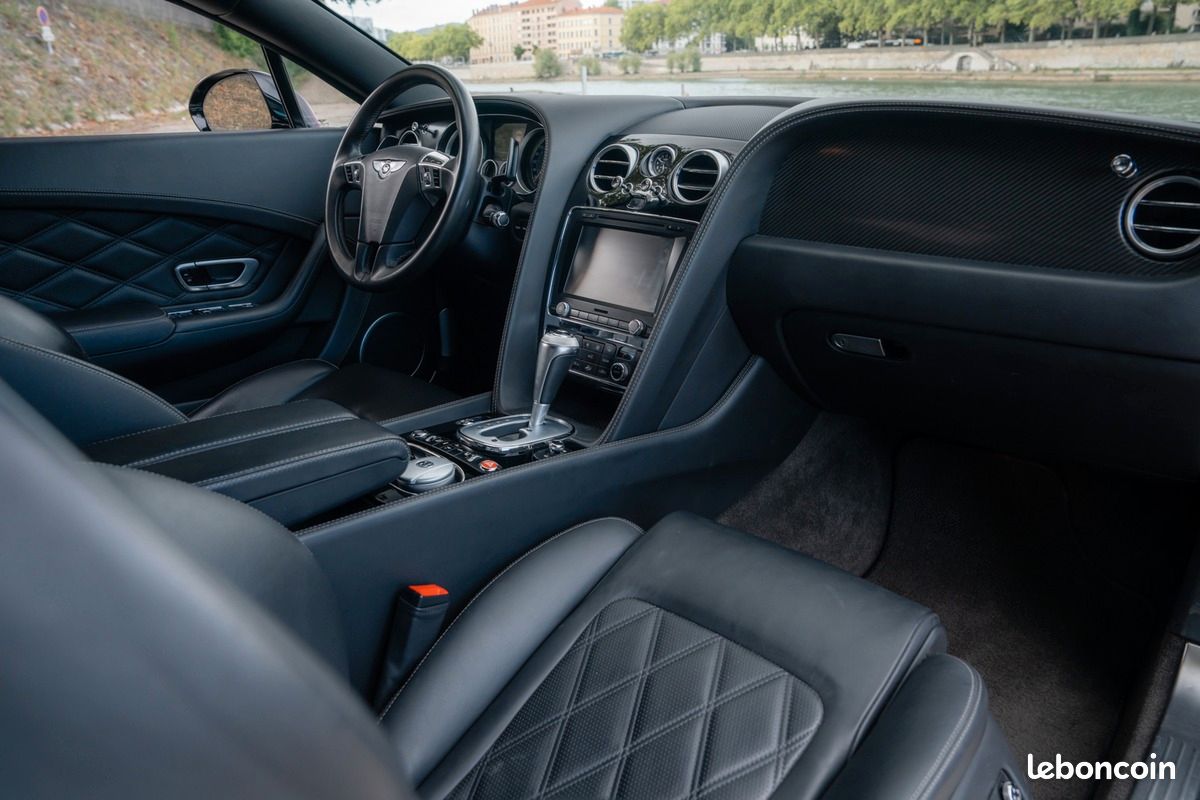 Bentley Continental GT Speed W12 625cv Mulliner (image 16)